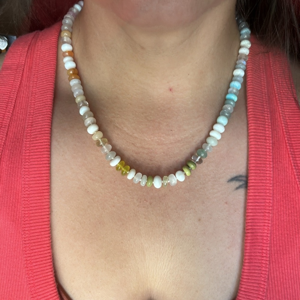 Encirkled beaded gem necklace - Picture 4 of 6
